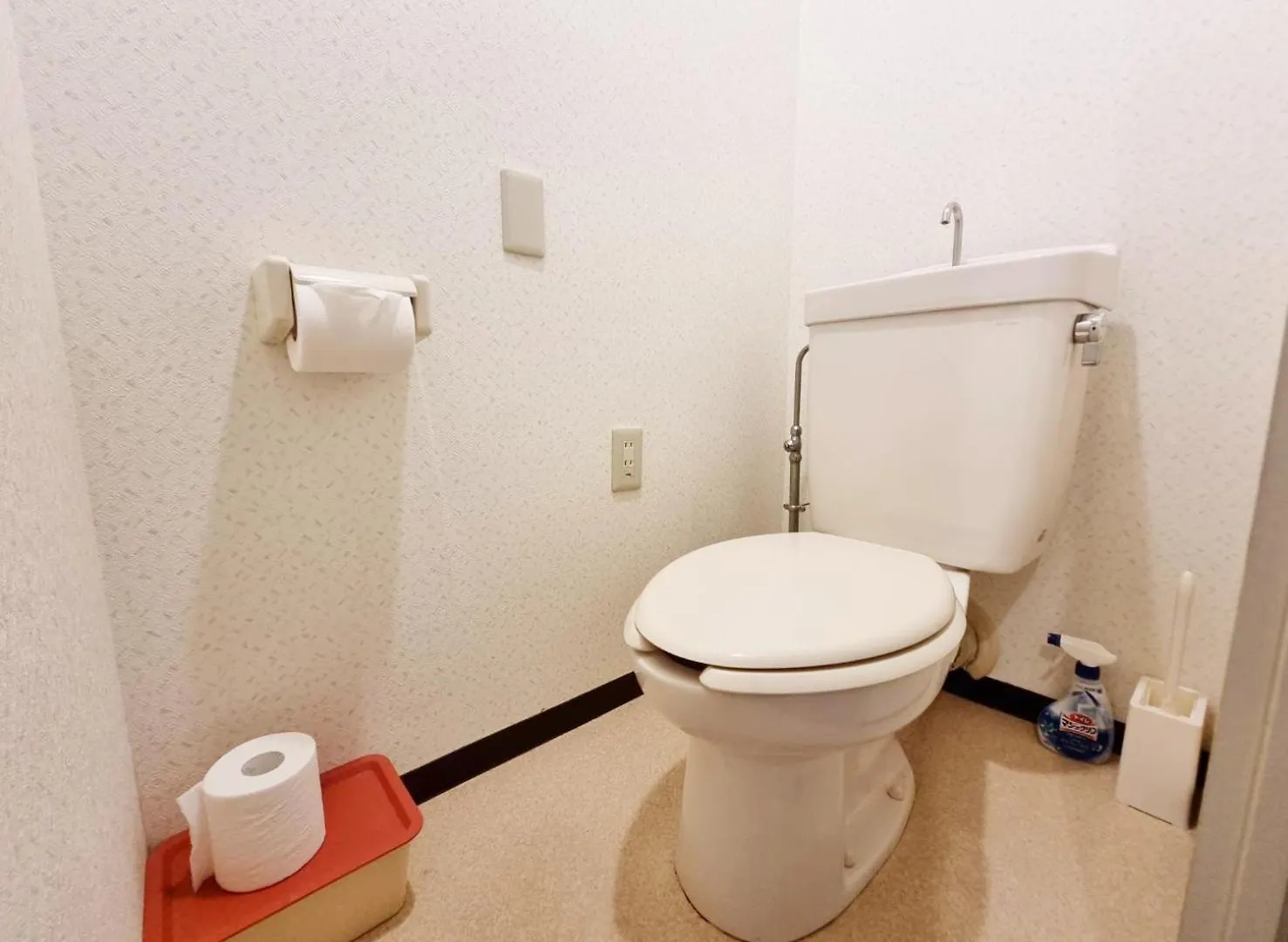 Prism Court 綾瀬 Apartment Tokyo