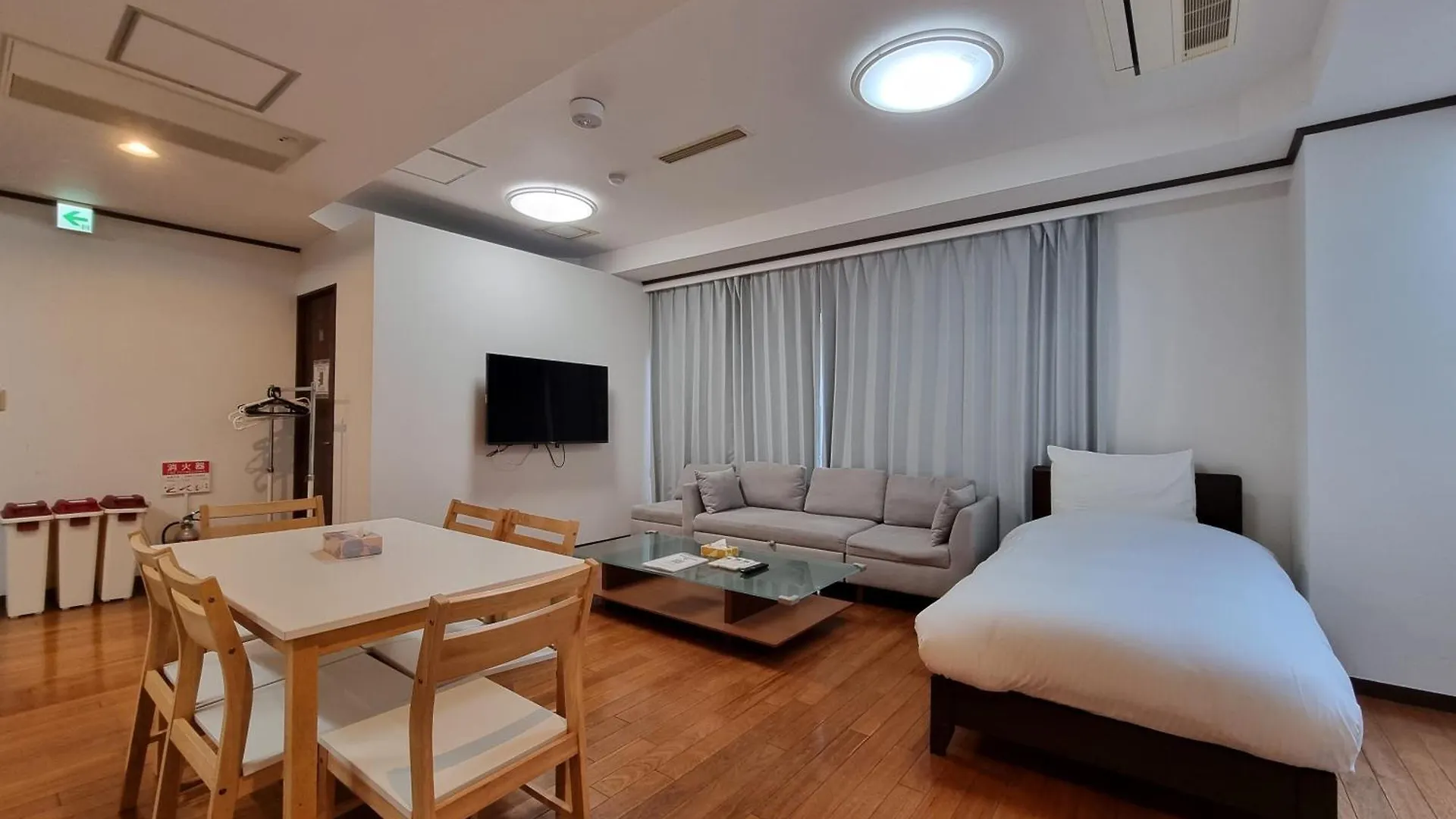 Prism Court 綾瀬 location