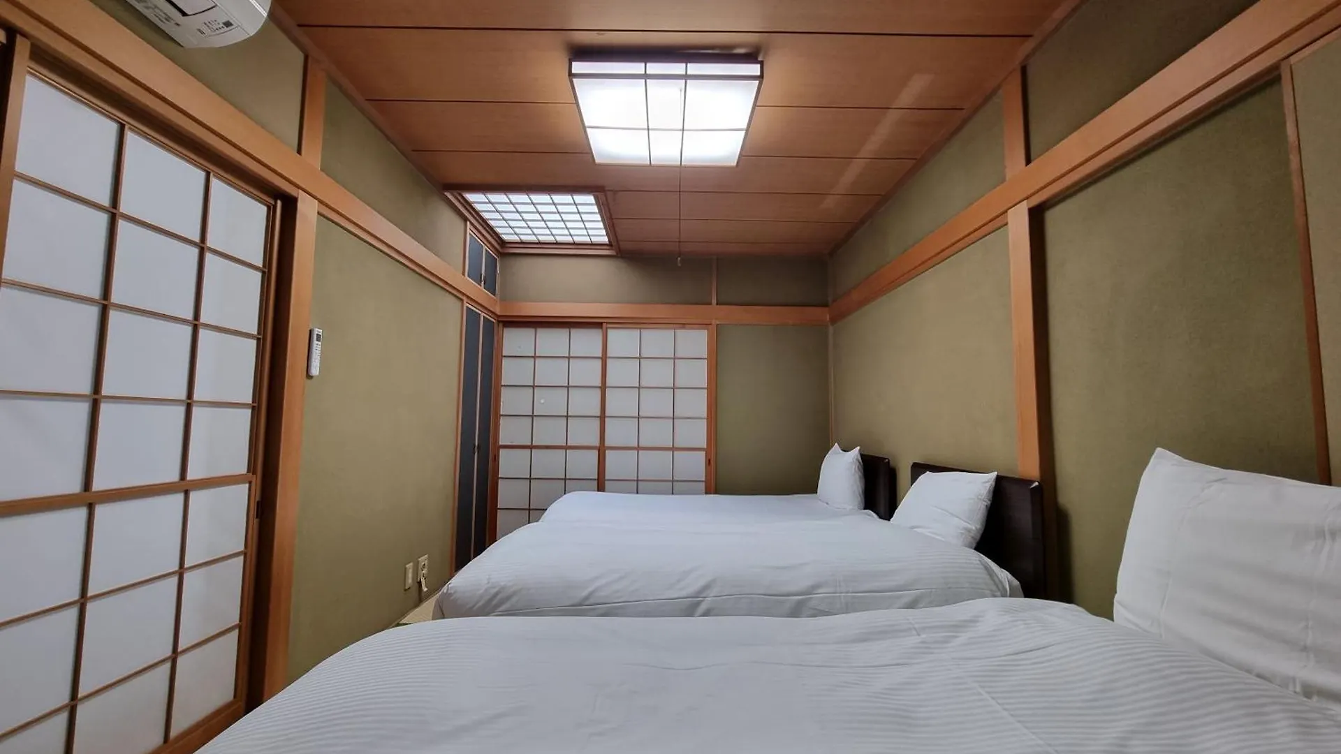 Prism Court 綾瀬 Apartment Tokyo